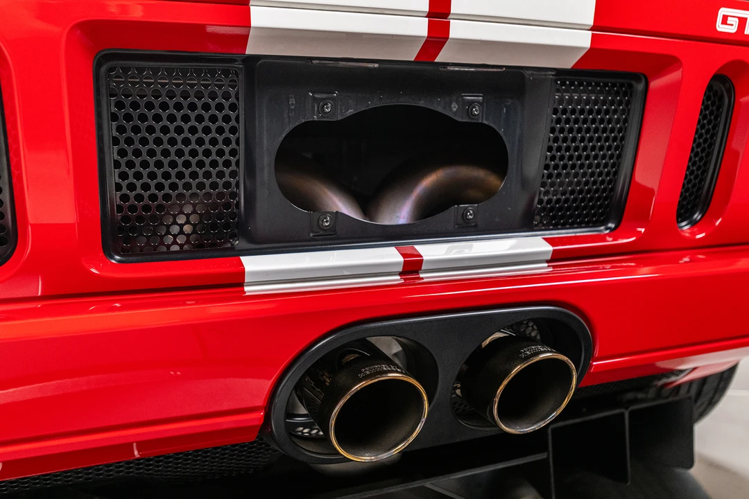 2005 Ford GT 1st Gen - Image 27 of 31