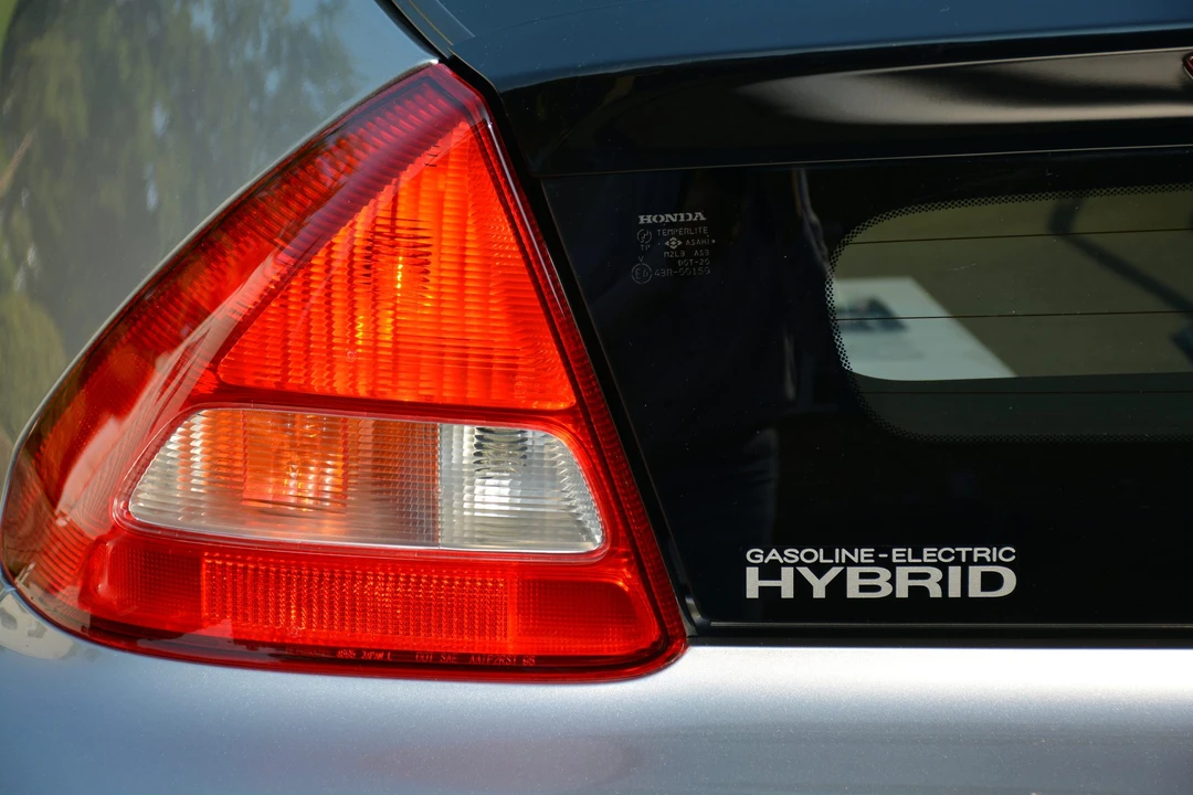 2005 Honda Insight 1st Gen - Image 18 of 31