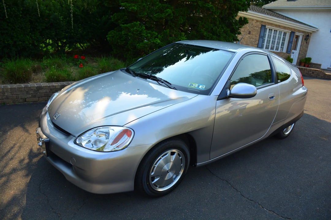 2005 Honda Insight 1st Gen - Image 2 of 31
