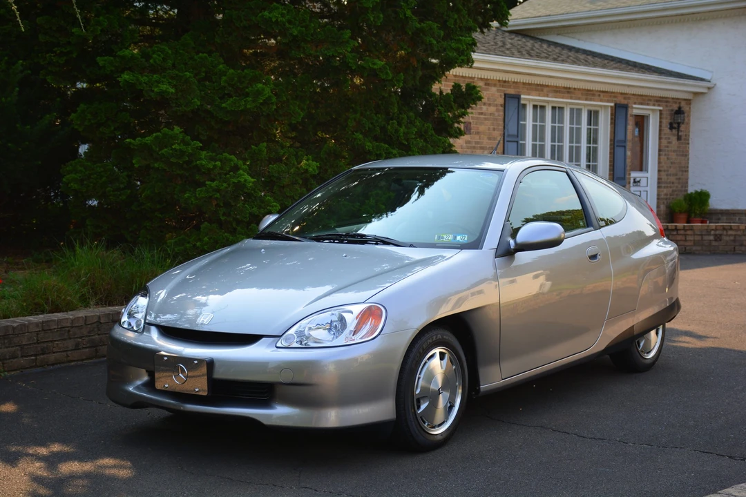 2005 Honda Insight 1st Gen - Image 3 of 31