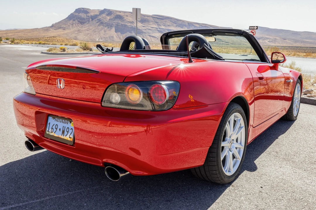 2005 Honda AP2 S2000 - Image 14 of 31