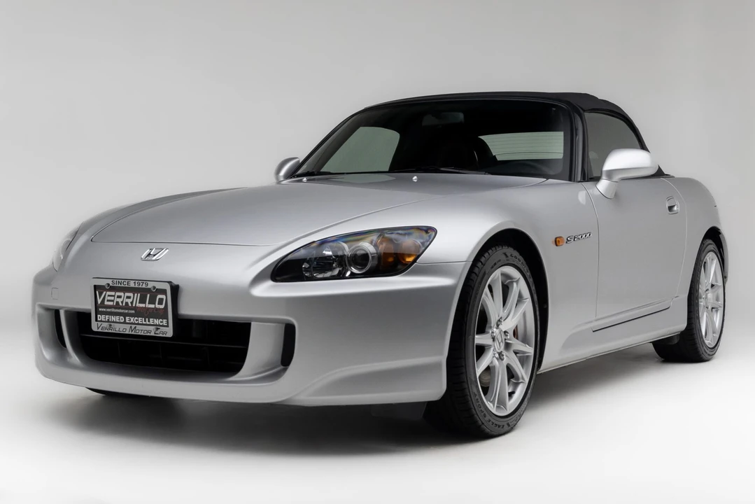2005 Honda AP2 S2000 - Image 2 of 31