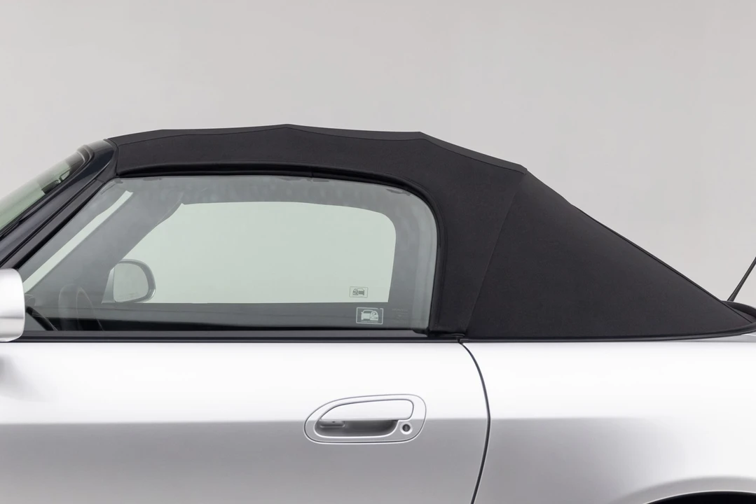 2005 Honda AP2 S2000 - Image 11 of 31
