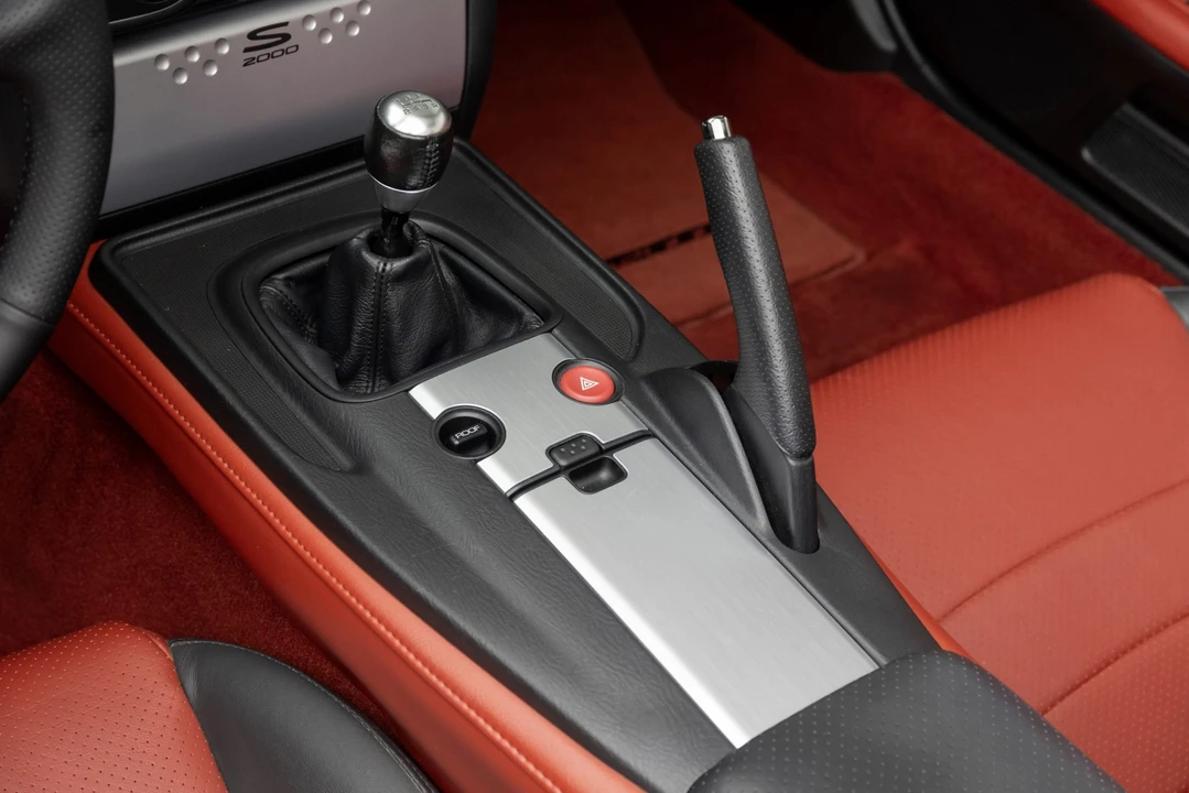2005 Honda AP2 S2000 - Image 26 of 31