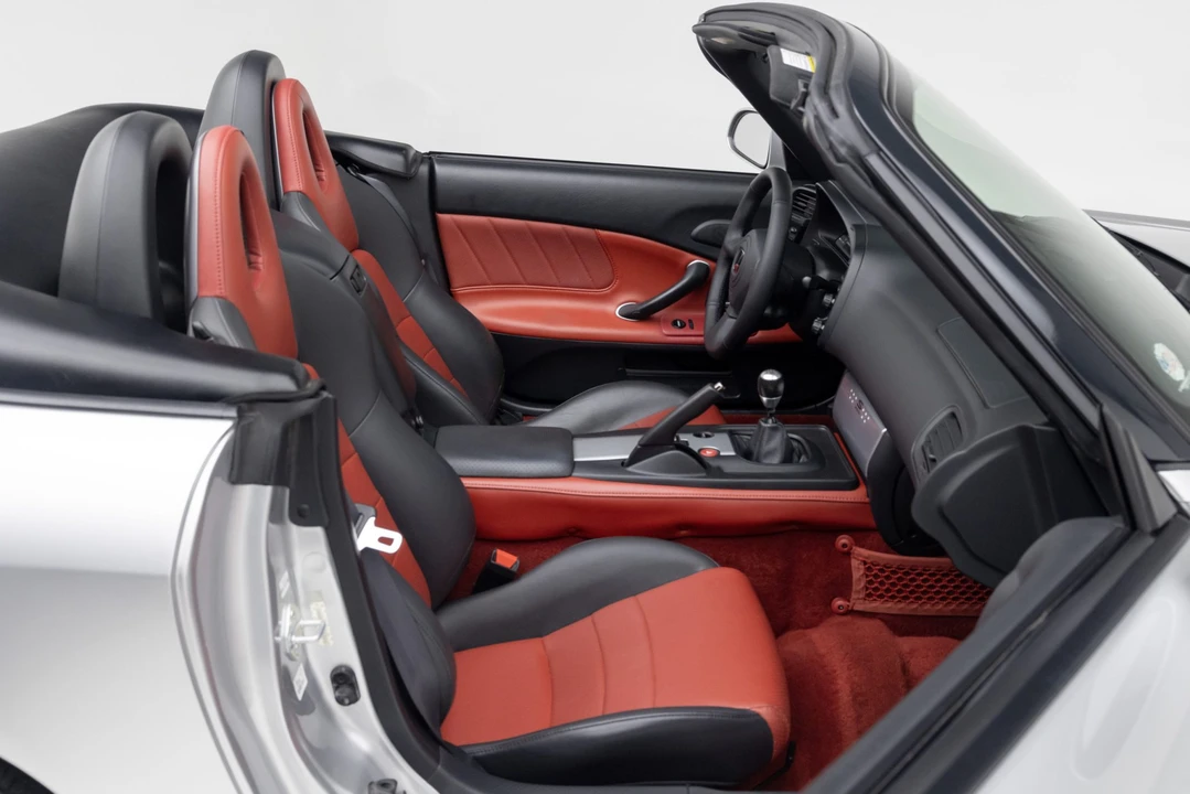 2005 Honda AP2 S2000 - Image 21 of 31