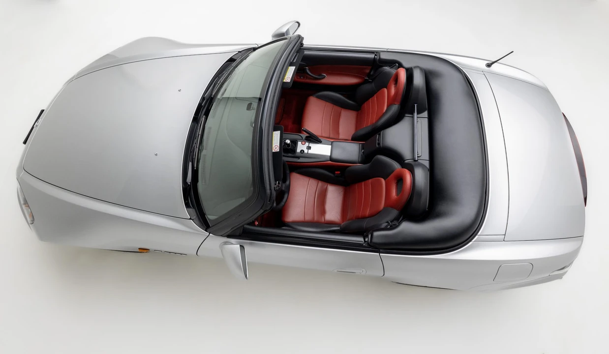 2005 Honda AP2 S2000 - Image 16 of 31