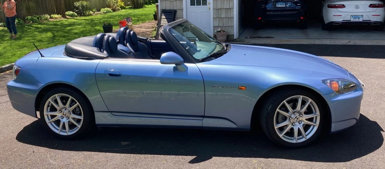 2005 Honda AP2 S2000 - Image 2 of 31