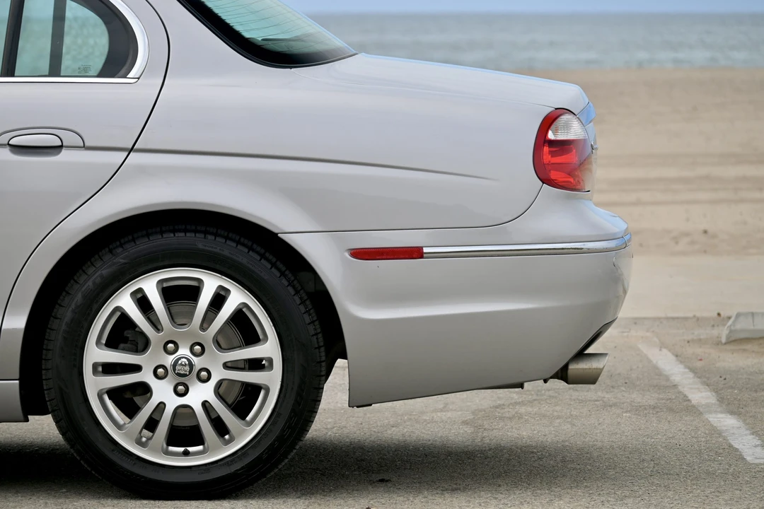 2005 Jaguar S-Type 2nd Gen - Image 31 of 31