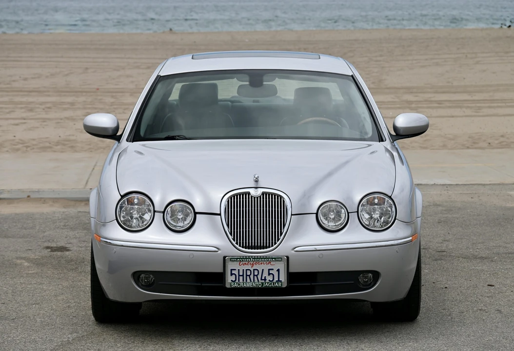2005 Jaguar S-Type 2nd Gen - Image 8 of 31