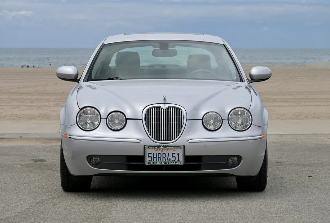 2005 Jaguar S-Type 2nd Gen - Image 10 of 31
