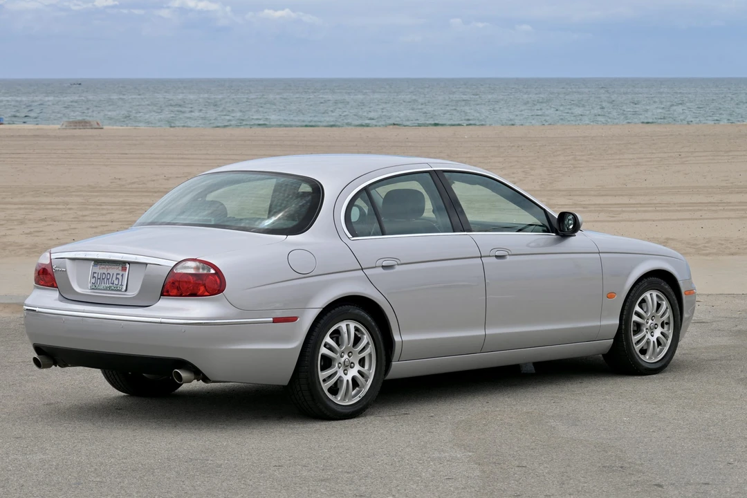 2005 Jaguar S-Type 2nd Gen - Image 19 of 31