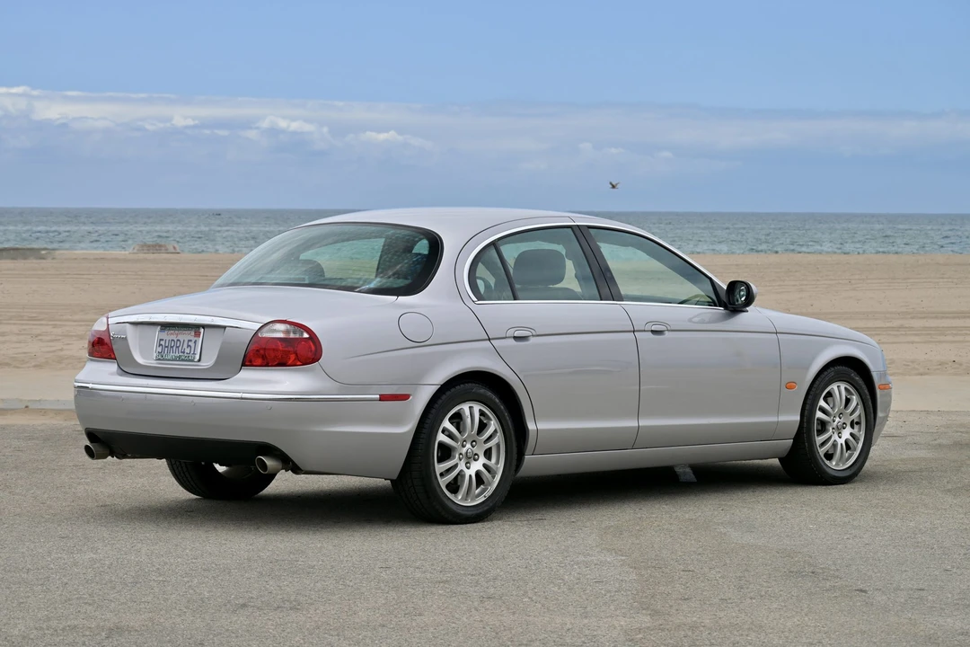 2005 Jaguar S-Type 2nd Gen - Image 18 of 31