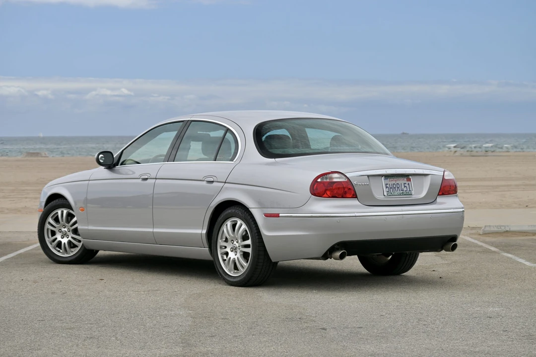 2005 Jaguar S-Type 2nd Gen - Image 25 of 31
