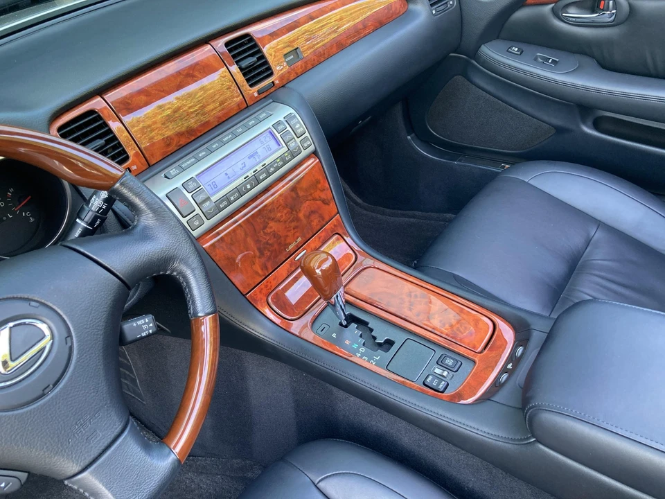 2005 Lexus SC430 - Image 28 of 31