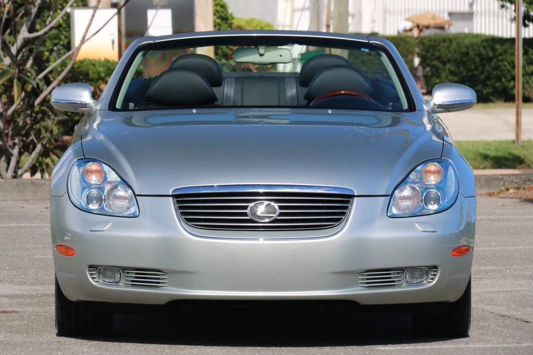 2005 Lexus SC430 - Image 3 of 31