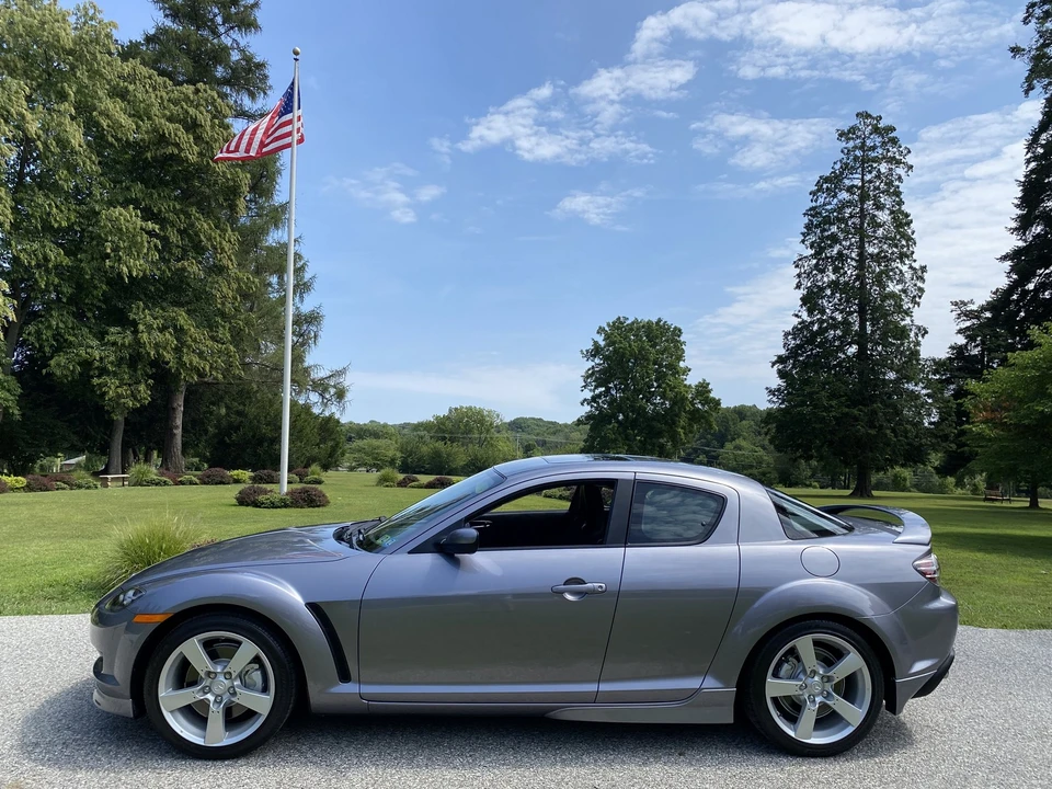 2005 Mazda RX-8 1st Gen - Image 27 of 31
