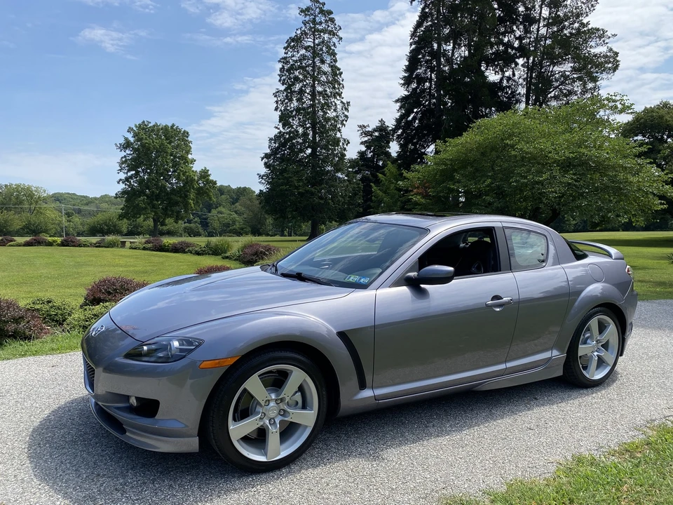 2005 Mazda RX-8 1st Gen - Image 28 of 31