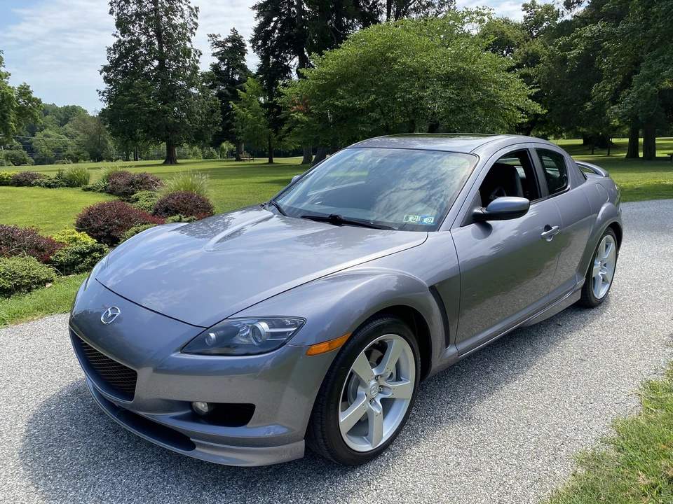 2005 Mazda RX-8 1st Gen - Image 30 of 31