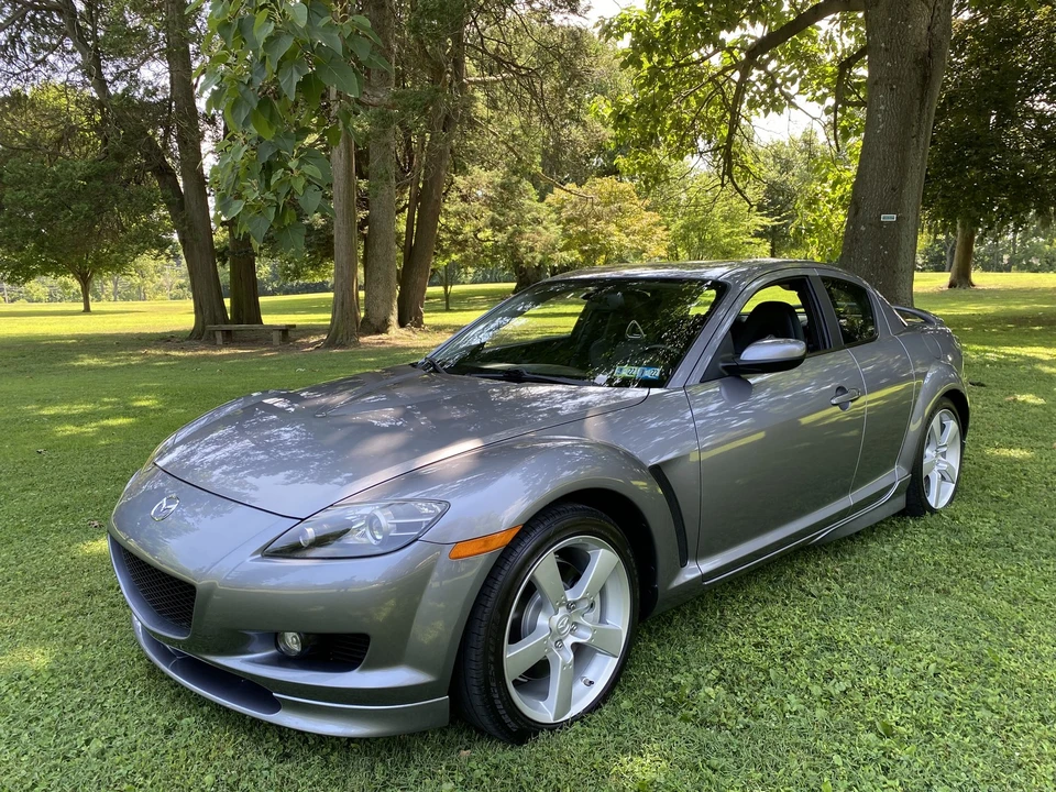 2005 Mazda RX-8 1st Gen - Image 2 of 31
