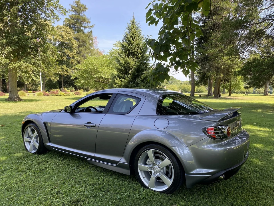 2005 Mazda RX-8 1st Gen - Image 21 of 31
