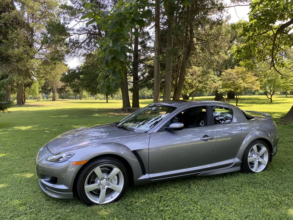 2005 Mazda RX-8 1st Gen - Image 23 of 31