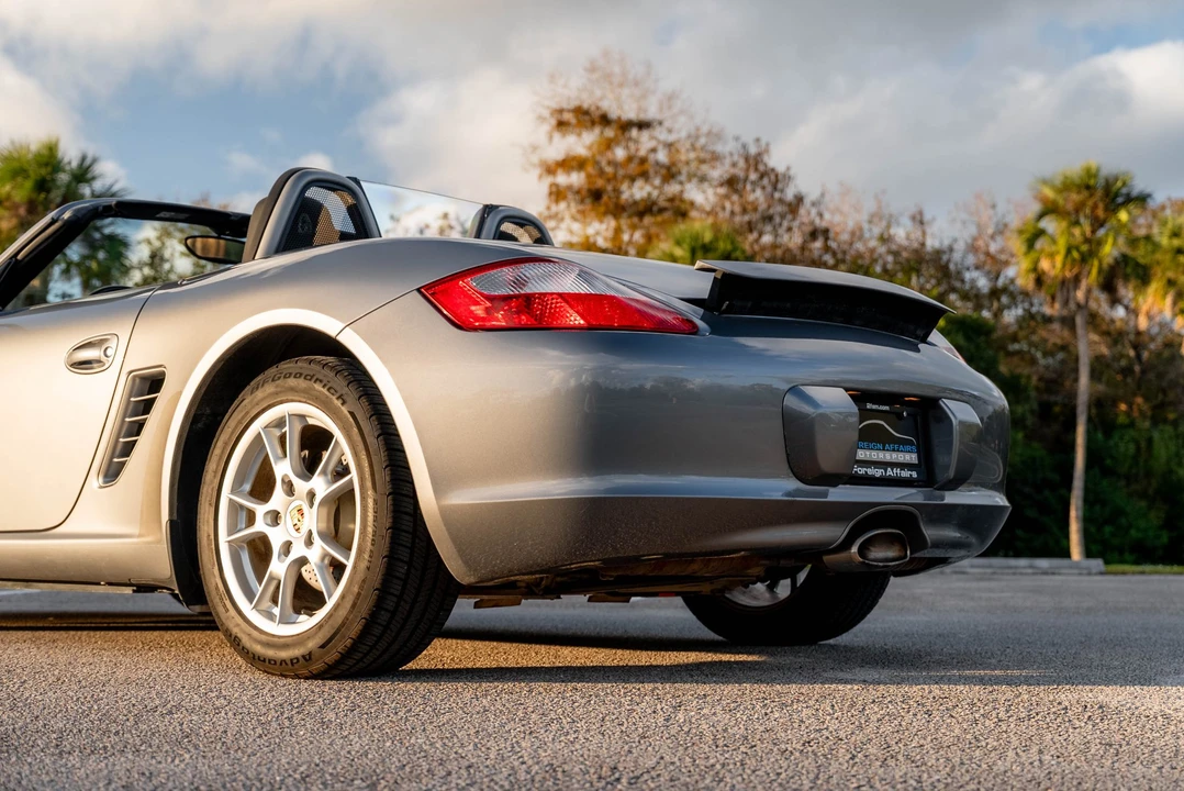 2005 Porsche 987 Boxster - Image 16 of 31
