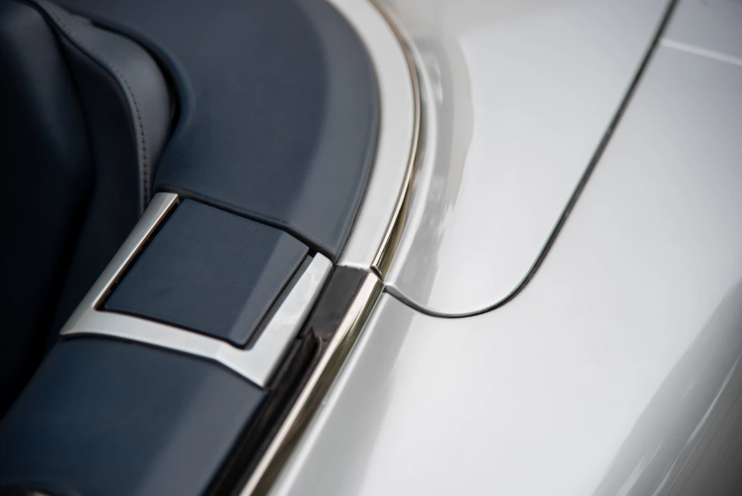 2006 Aston Martin DB9 - Image 30 of 31