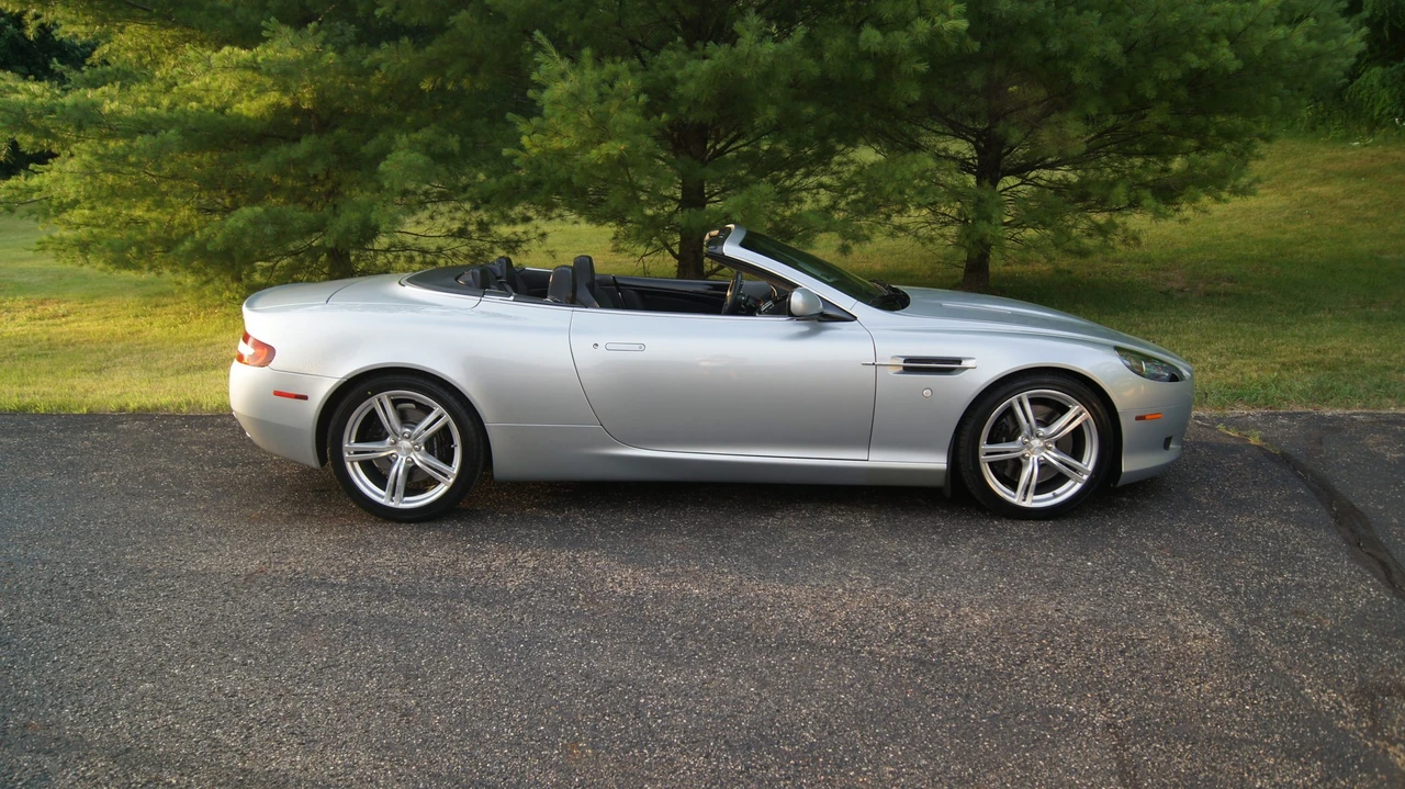 2006 Aston Martin DB9 - Image 10 of 31