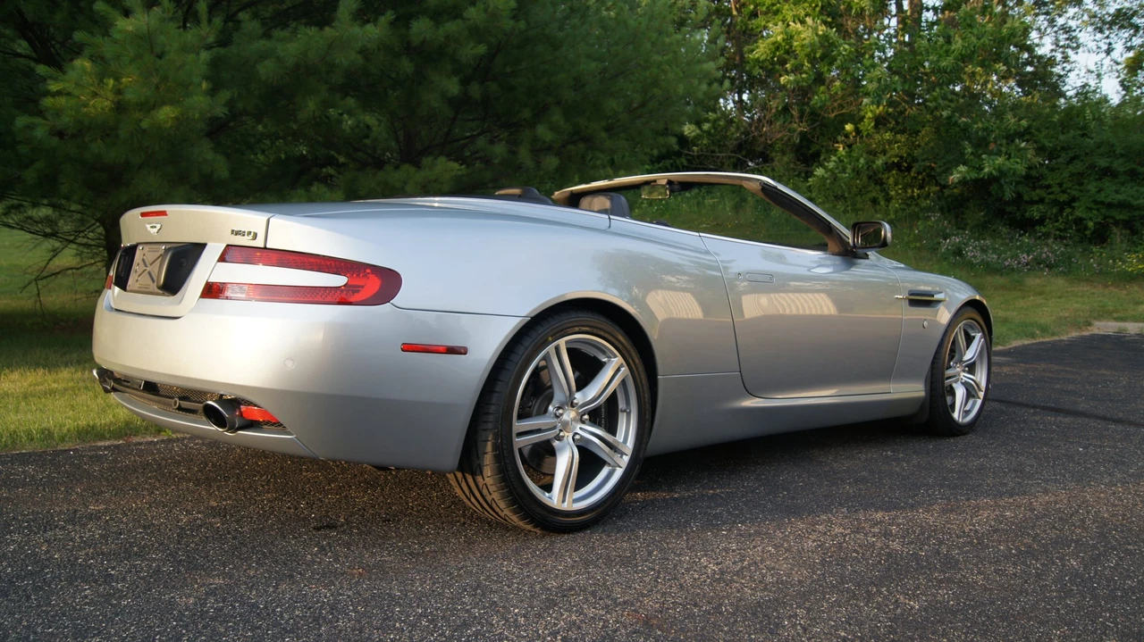 2006 Aston Martin DB9 - Image 11 of 31
