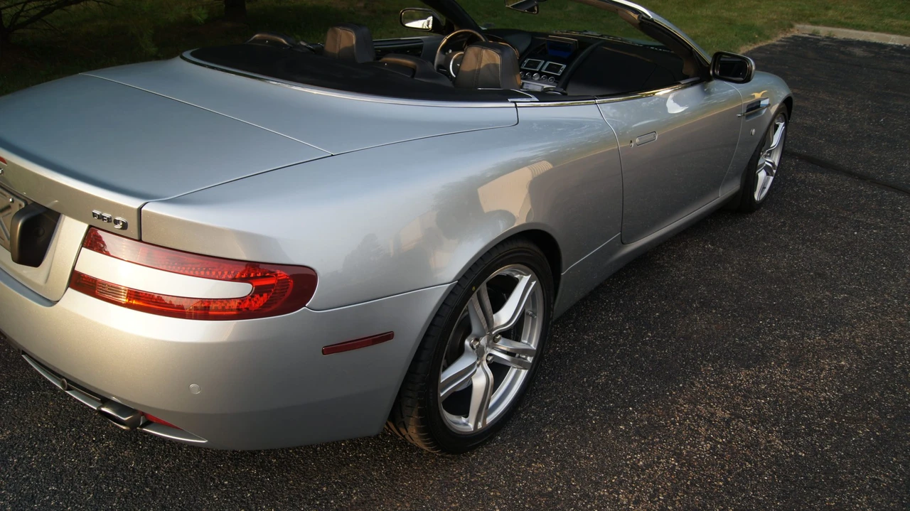 2006 Aston Martin DB9 - Image 13 of 31