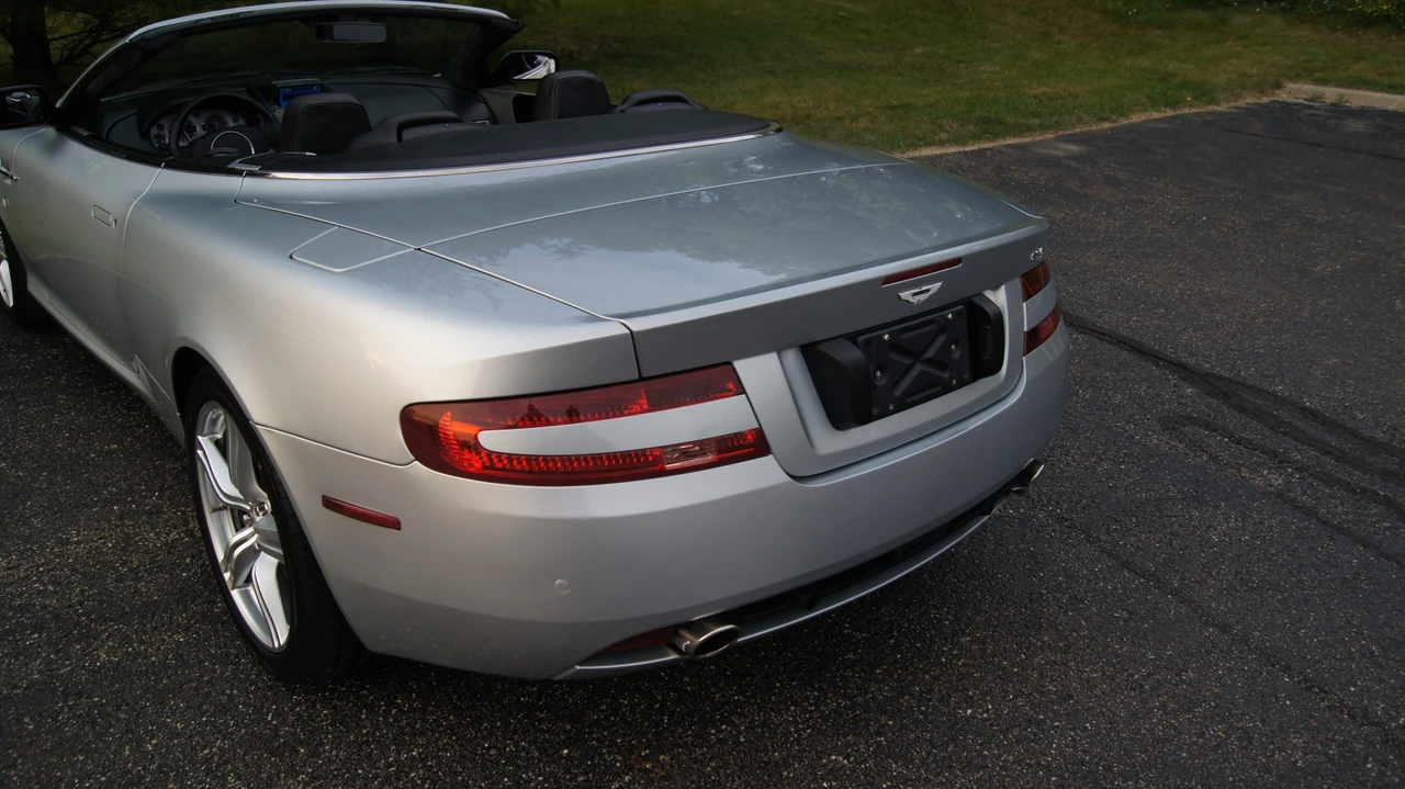 2006 Aston Martin DB9 - Image 16 of 31