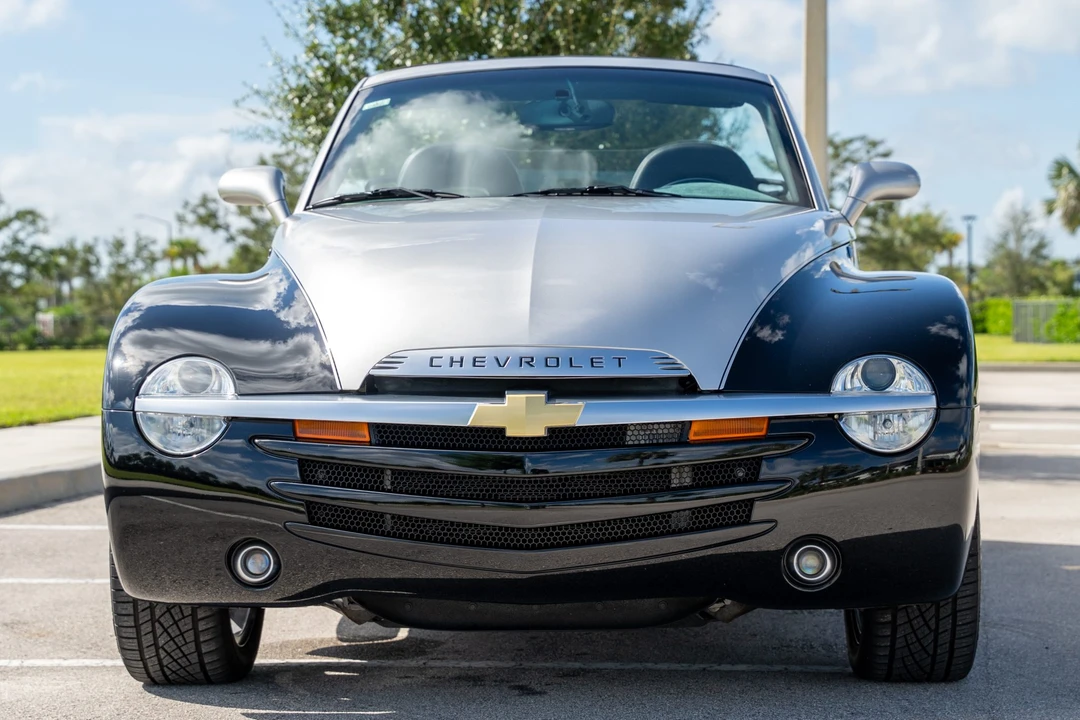 2006 Chevrolet SSR - Image 9 of 31