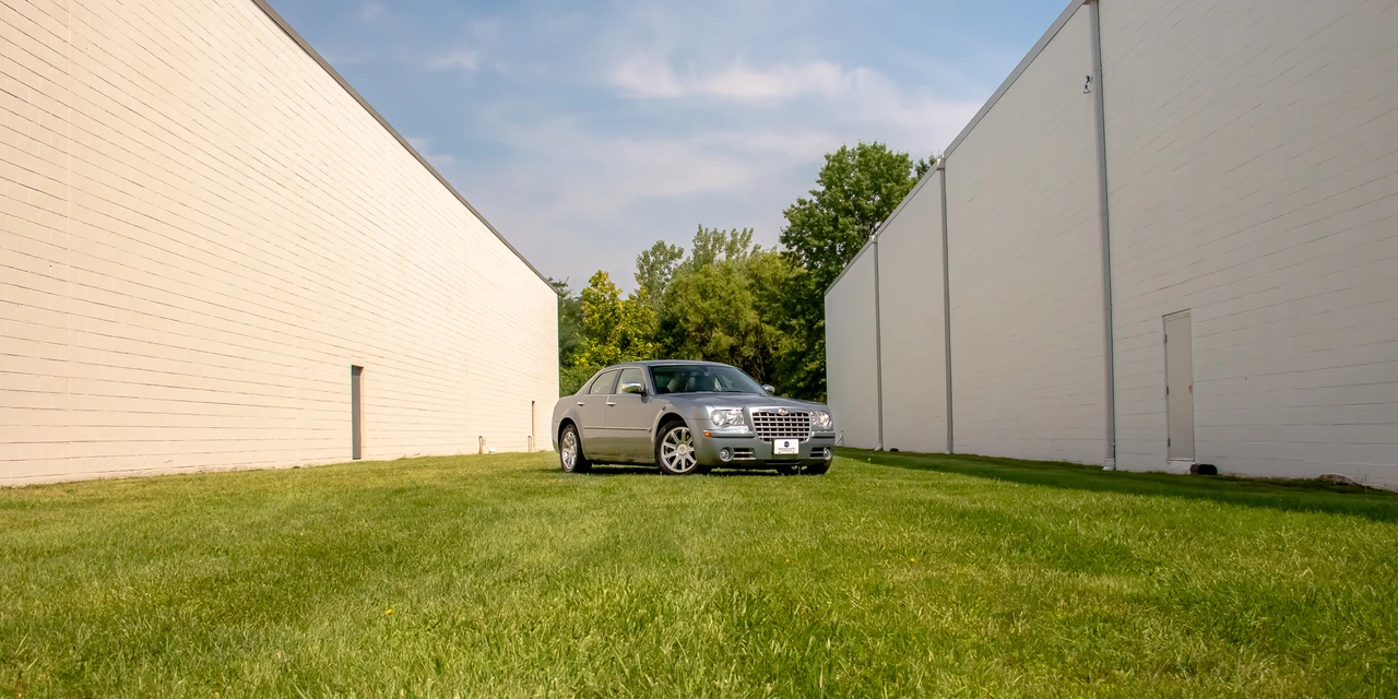 2006 Chrysler 300 (2005-2023) - Image 16 of 31