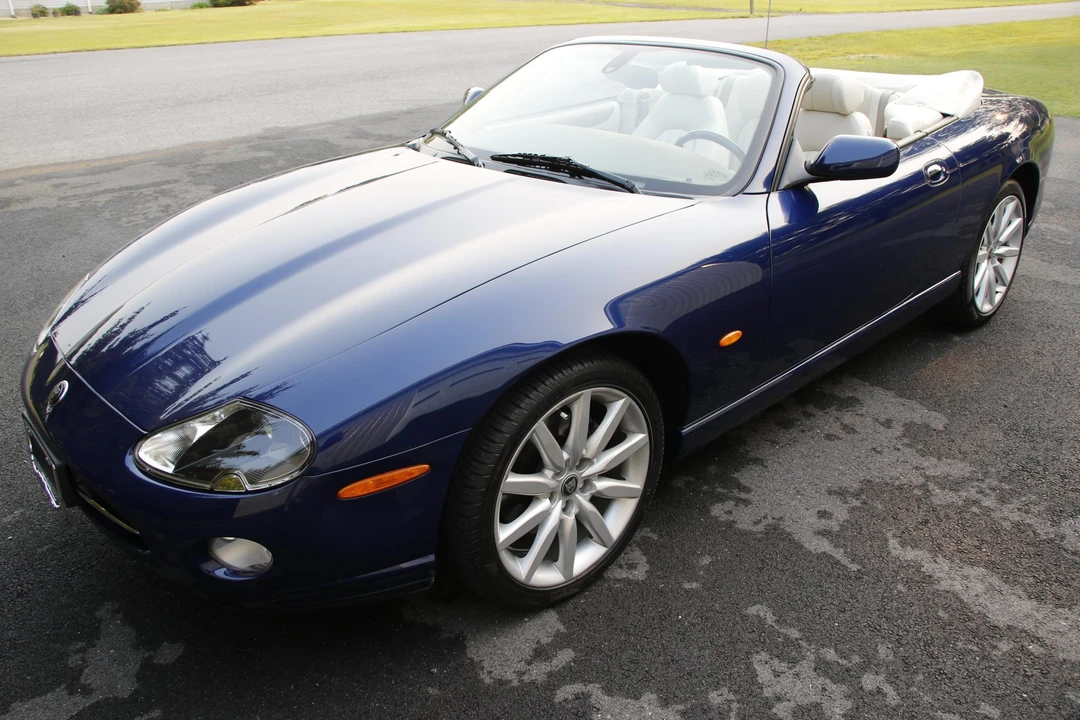 2006 Jaguar X100 XK8 - Image 2 of 31