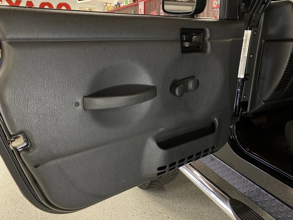 2006 Jeep TJ Wrangler - Image 31 of 31