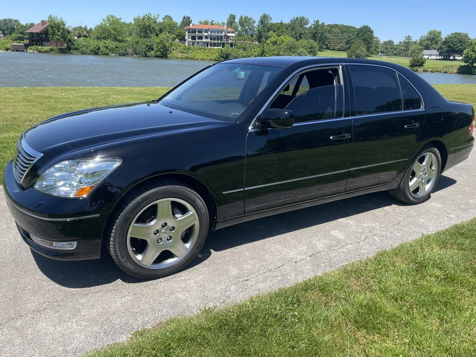 2006 Lexus LS 3rd Gen - Image 7 of 31