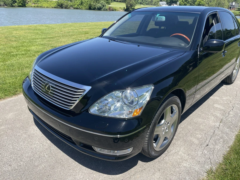 2006 Lexus LS 3rd Gen - Image 28 of 31