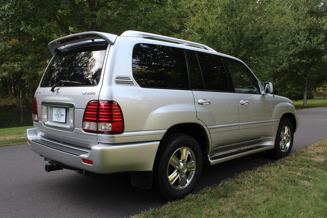 2006 Lexus LX 2nd Gen - Image 20 of 31