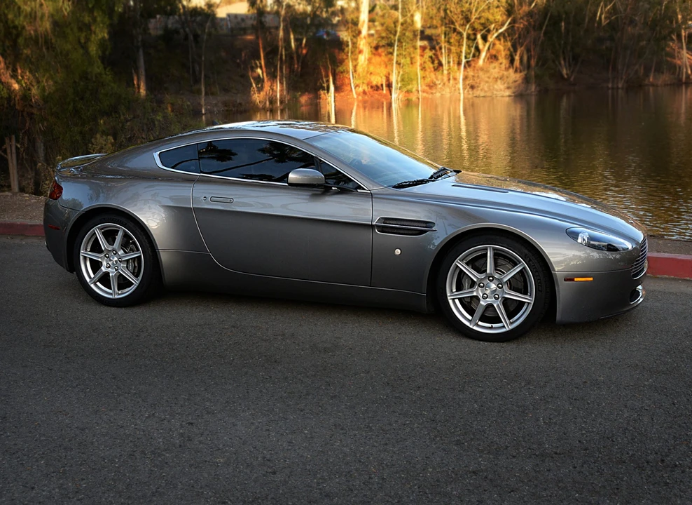 2007 Aston Martin V8 Vantage (2006-2017) - Image 3 of 31