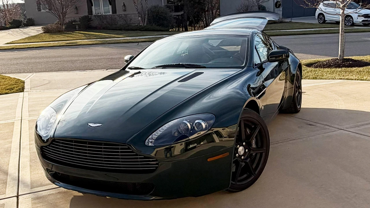 2007 Aston Martin V8 Vantage (2006-2017) - Image 14 of 31