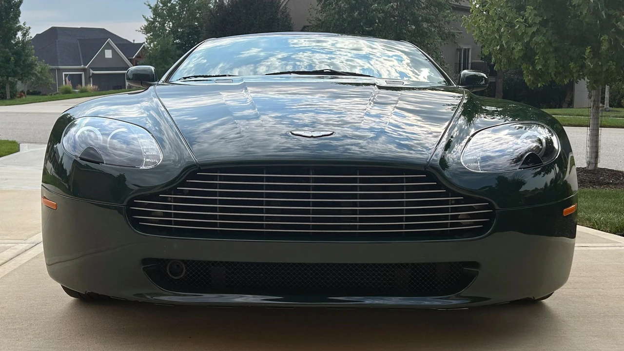 2007 Aston Martin V8 Vantage (2006-2017) - Image 15 of 31