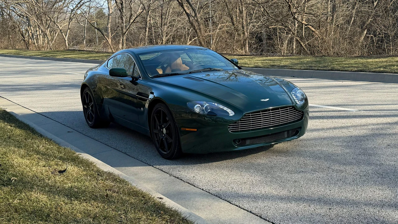 2007 Aston Martin V8 Vantage (2006-2017) - Image 4 of 31