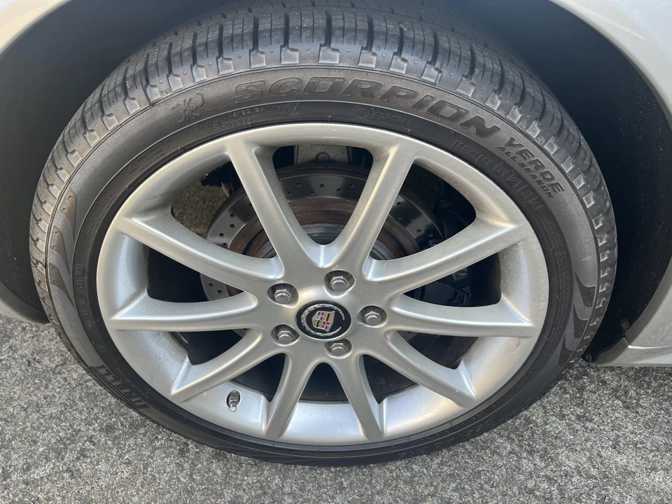 2007 Cadillac XLR-V - Image 30 of 31