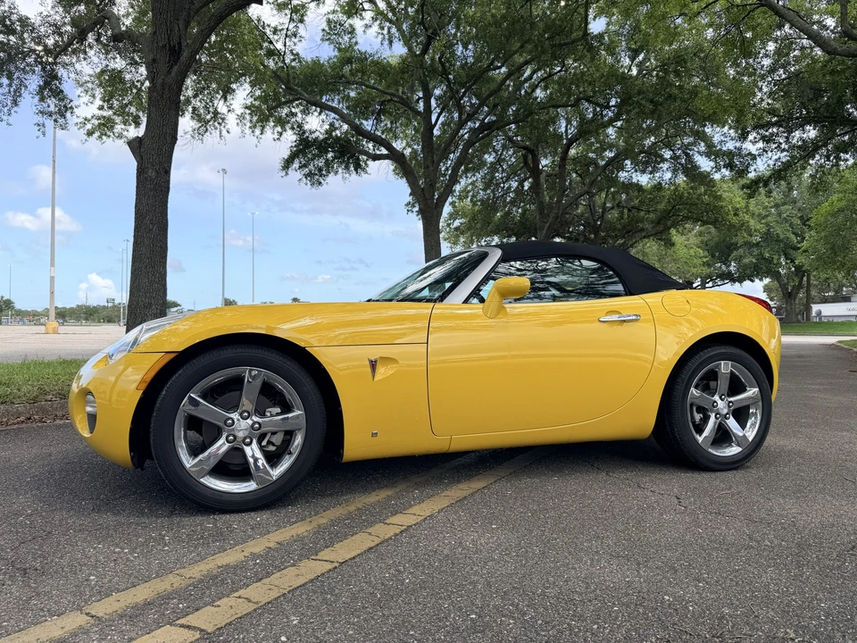 2007 Pontiac Solstice - Image 22 of 31