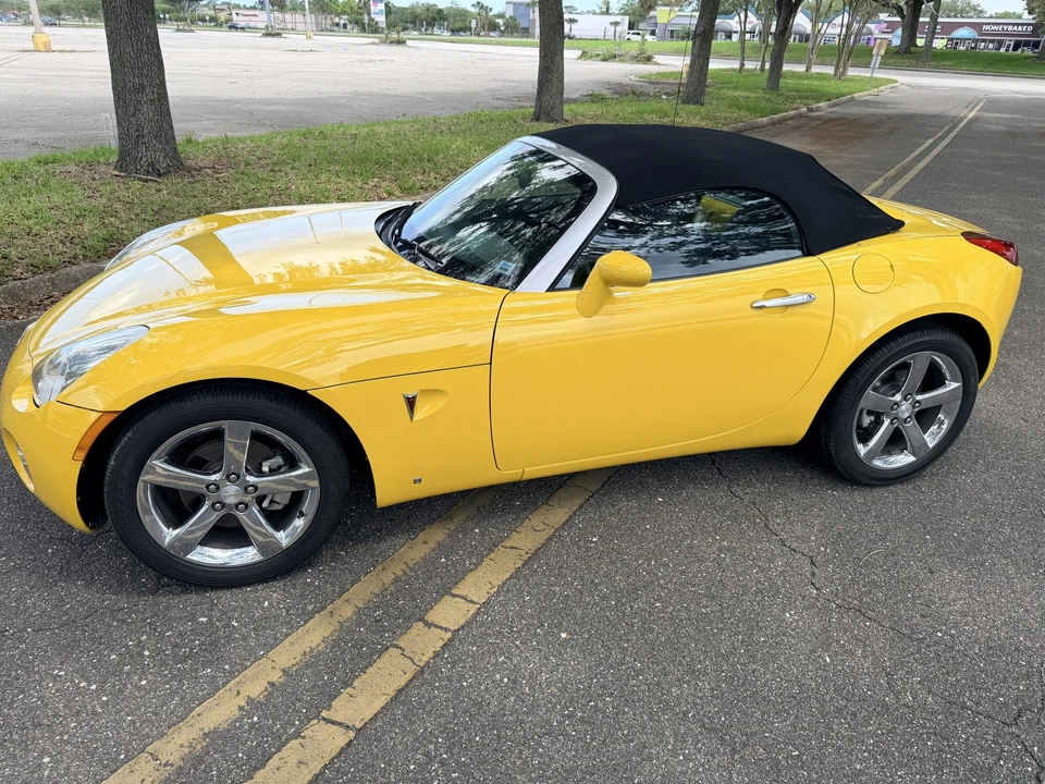 2007 Pontiac Solstice - Image 23 of 31