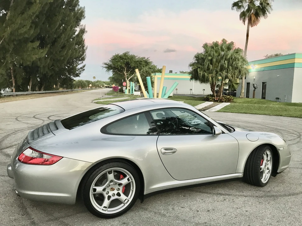 2007 Porsche 997 Carrera 4S - Image 8 of 31
