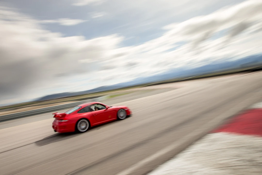 2007 Porsche 997 GT3 - Image 2 of 31
