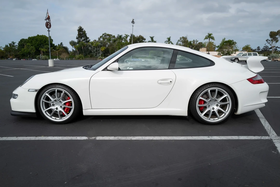 2007 Porsche 997 GT3 - Image 2 of 6