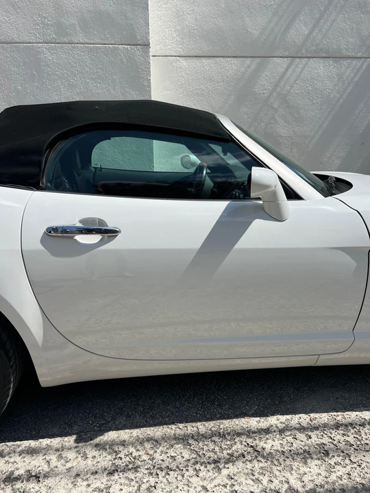 2007 Saturn Sky - Image 18 of 31