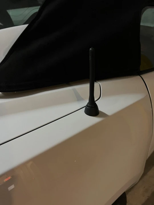 2007 Saturn Sky - Image 29 of 31